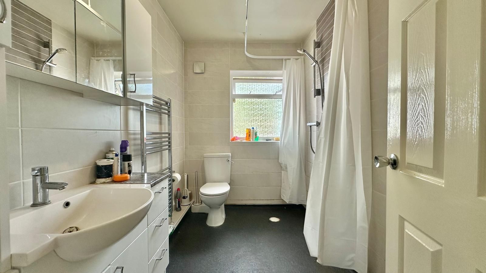 3 bedroom semi-detached bungalow Sold in Coventry - Photograph 10.