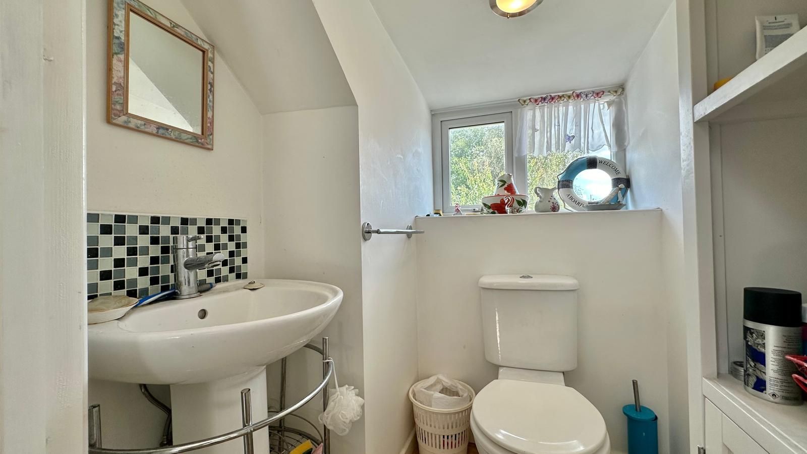 3 bedroom semi-detached bungalow Sold in Coventry - Photograph 13.