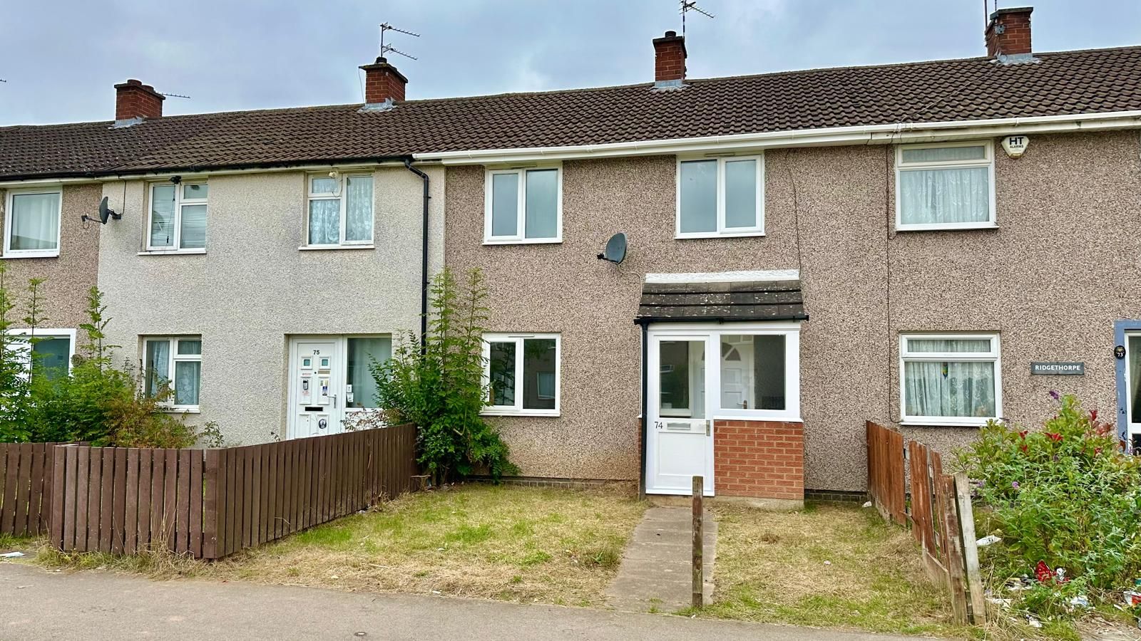 3 bedroom mid terraced house Sold in Coventry - Photograph 1.