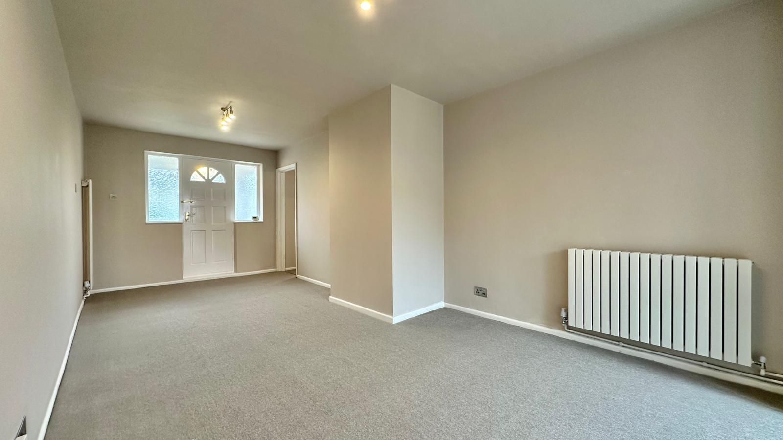 3 bedroom mid terraced house Sold in Coventry - Photograph 7.