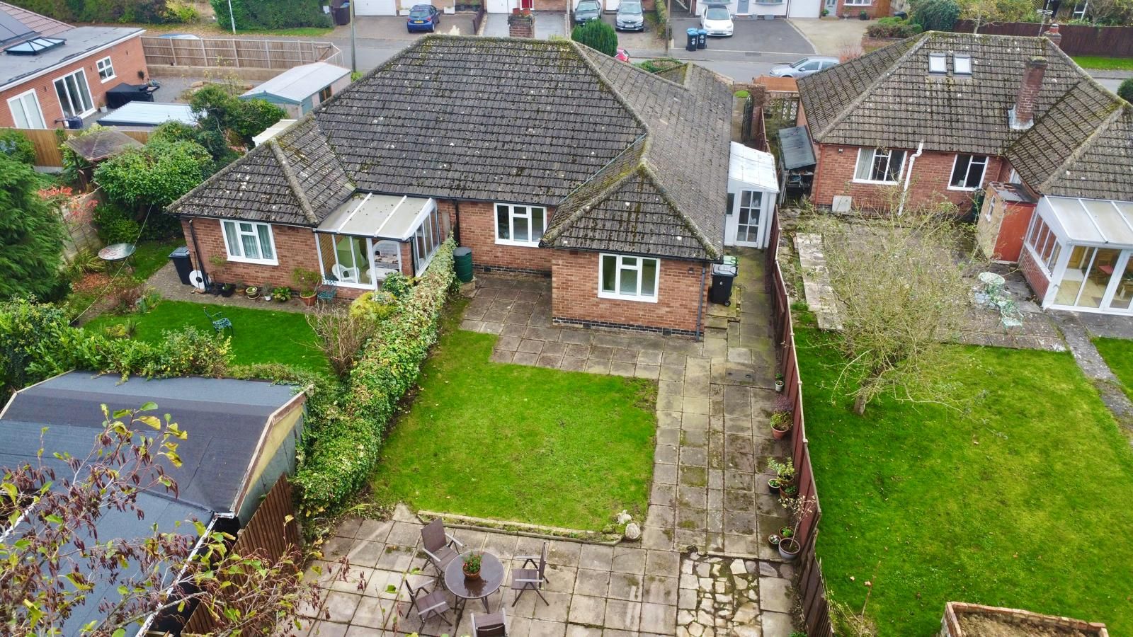 2 bedroom semi-detached bungalow Sold in Coventry - Photograph 18.