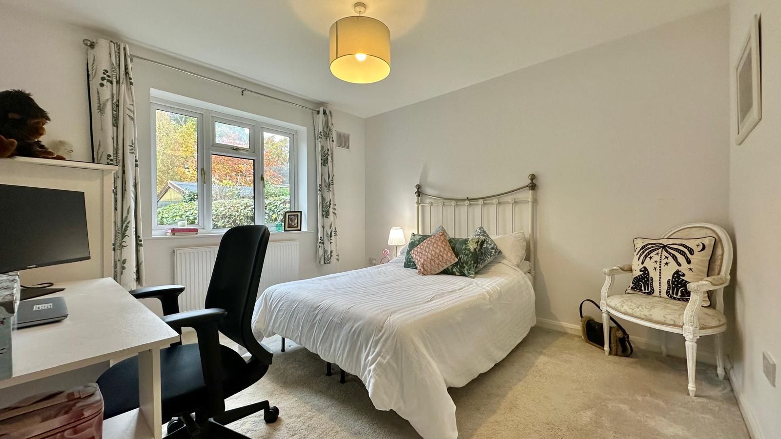 2 bedroom semi-detached bungalow Sold in Coventry - Photograph 12.