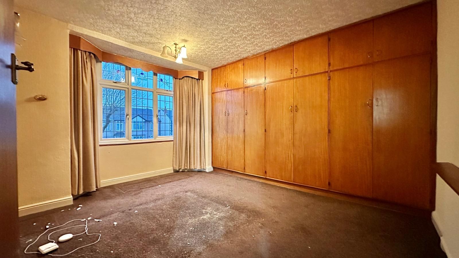 3 bedroom end terraced house Sale Agreed in Coventry - Photograph 9.