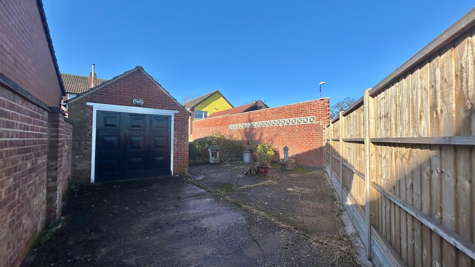 3 bedroom end terraced house Sale Agreed in Coventry - Photograph 23.