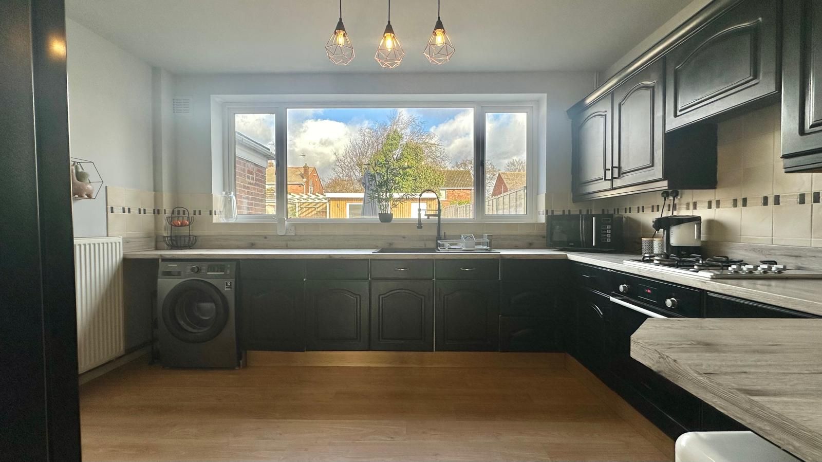 3 bedroom semi-detached house SSTC in Coventry - Photograph 8.