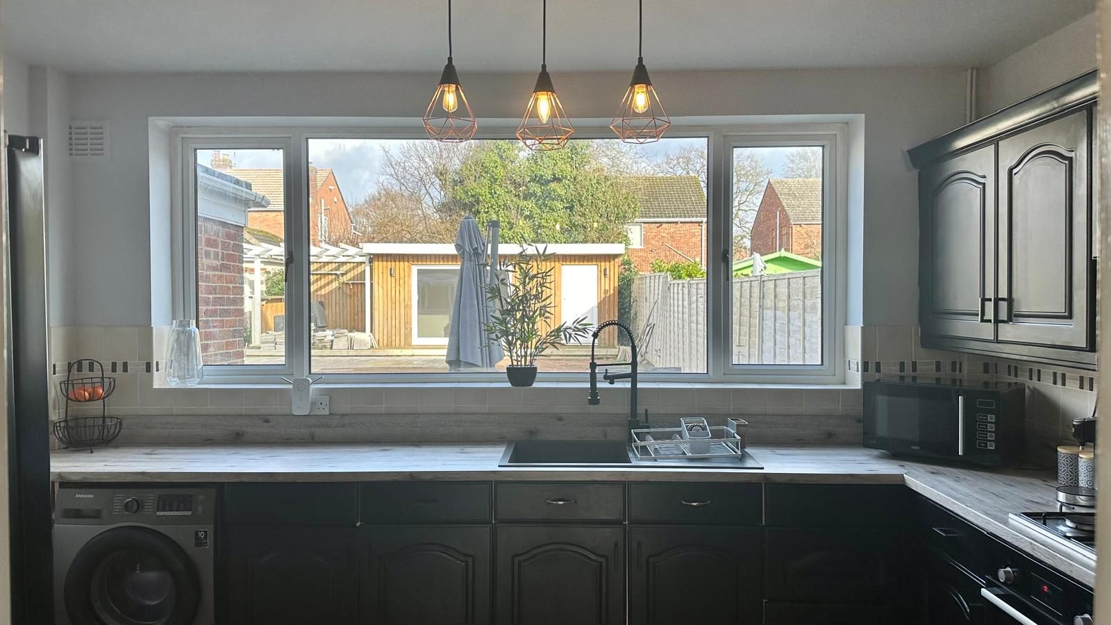 3 bedroom semi-detached house SSTC in Coventry - Photograph 6.