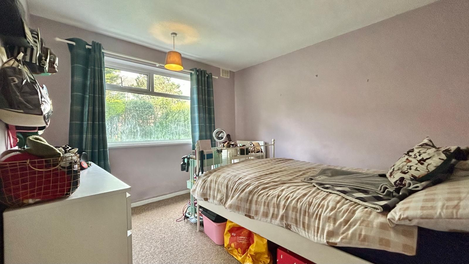 2 bedroom apartment flat/apartment Sold in Coventry - Photograph 9.