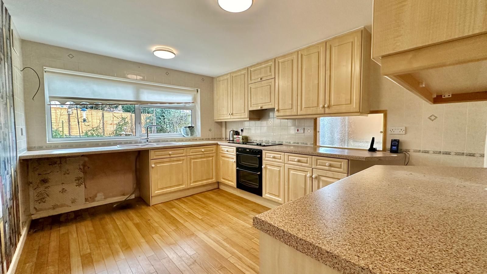 3 bedroom link detached house SSTC in Coventry - Photograph 2.