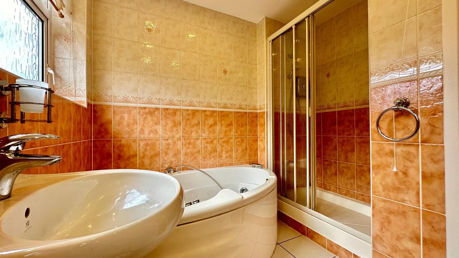 3 bedroom link detached house SSTC in Coventry - Photograph 11.