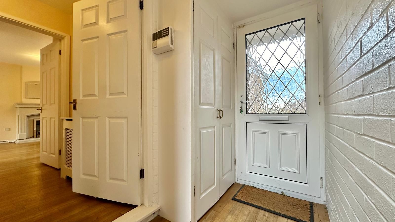 3 bedroom link detached house SSTC in Coventry - Photograph 6.