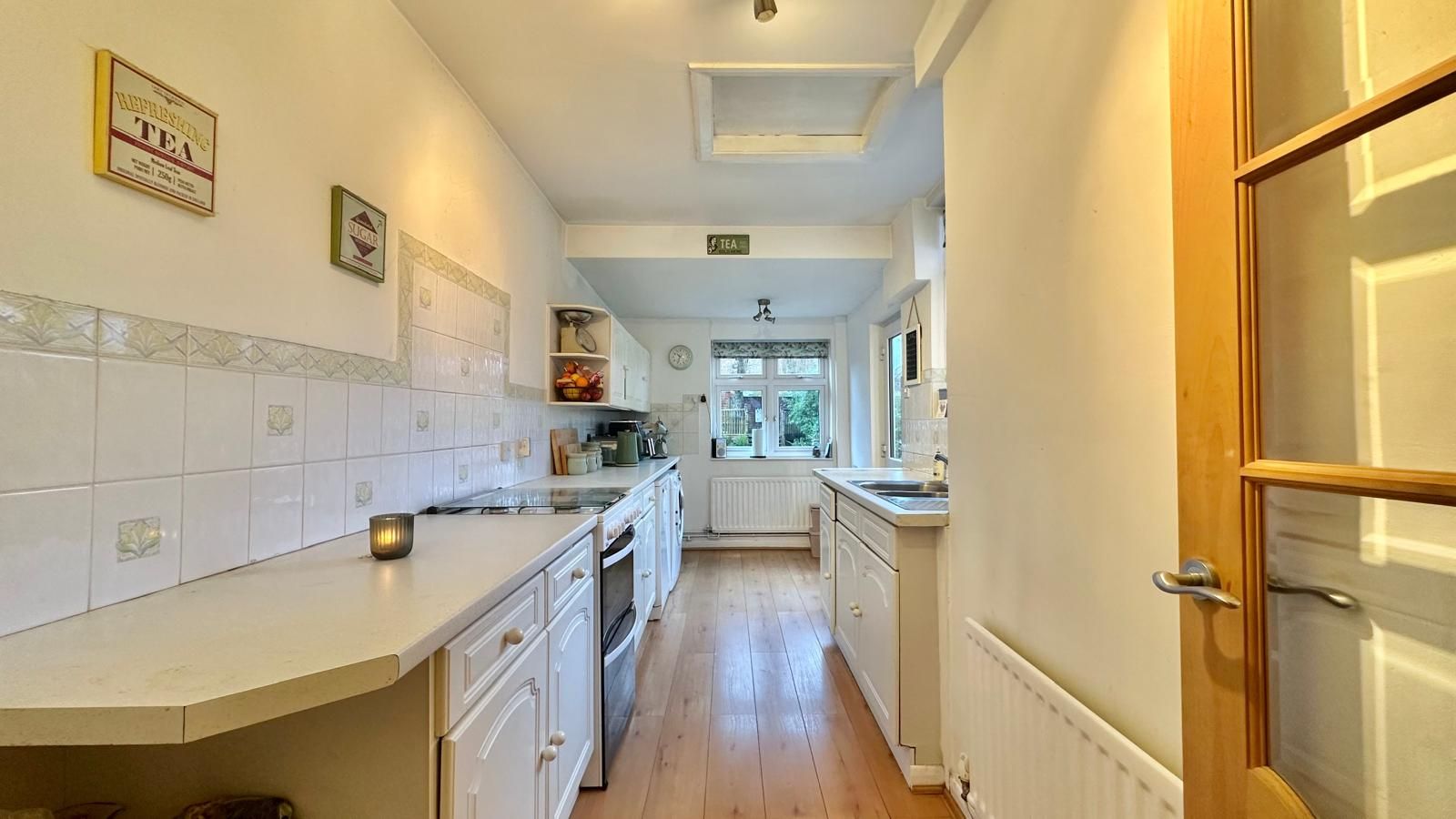 4 bedroom end terraced house Sold in Coventry - Photograph 1.