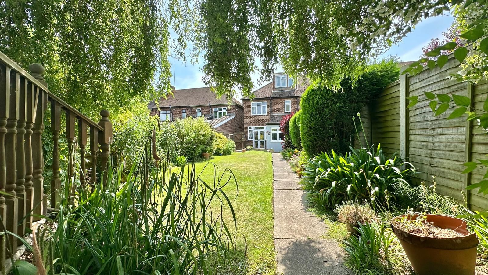 4 bedroom end terraced house Sold in Coventry - Photograph 20.