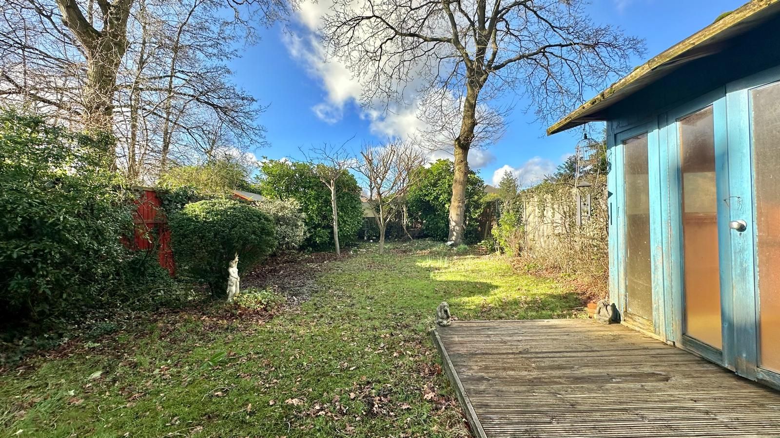 2 bedroom semi-detached bungalow Sold in Coventry - Photograph 15.