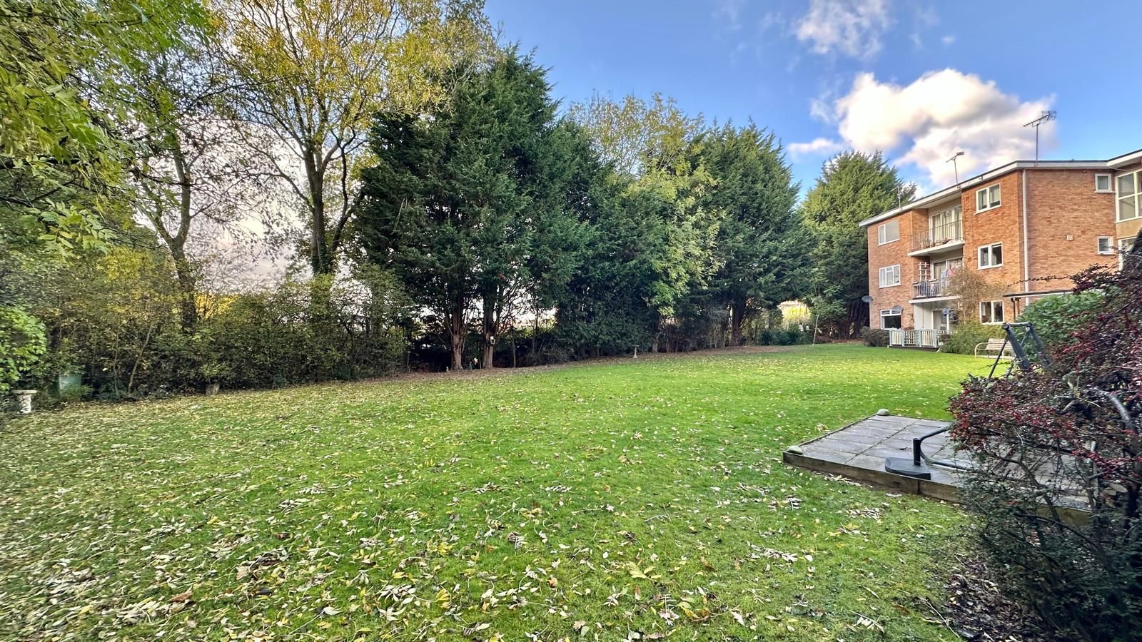 2 bedroom apartment flat/apartment SSTC in Coventry - Photograph 16.