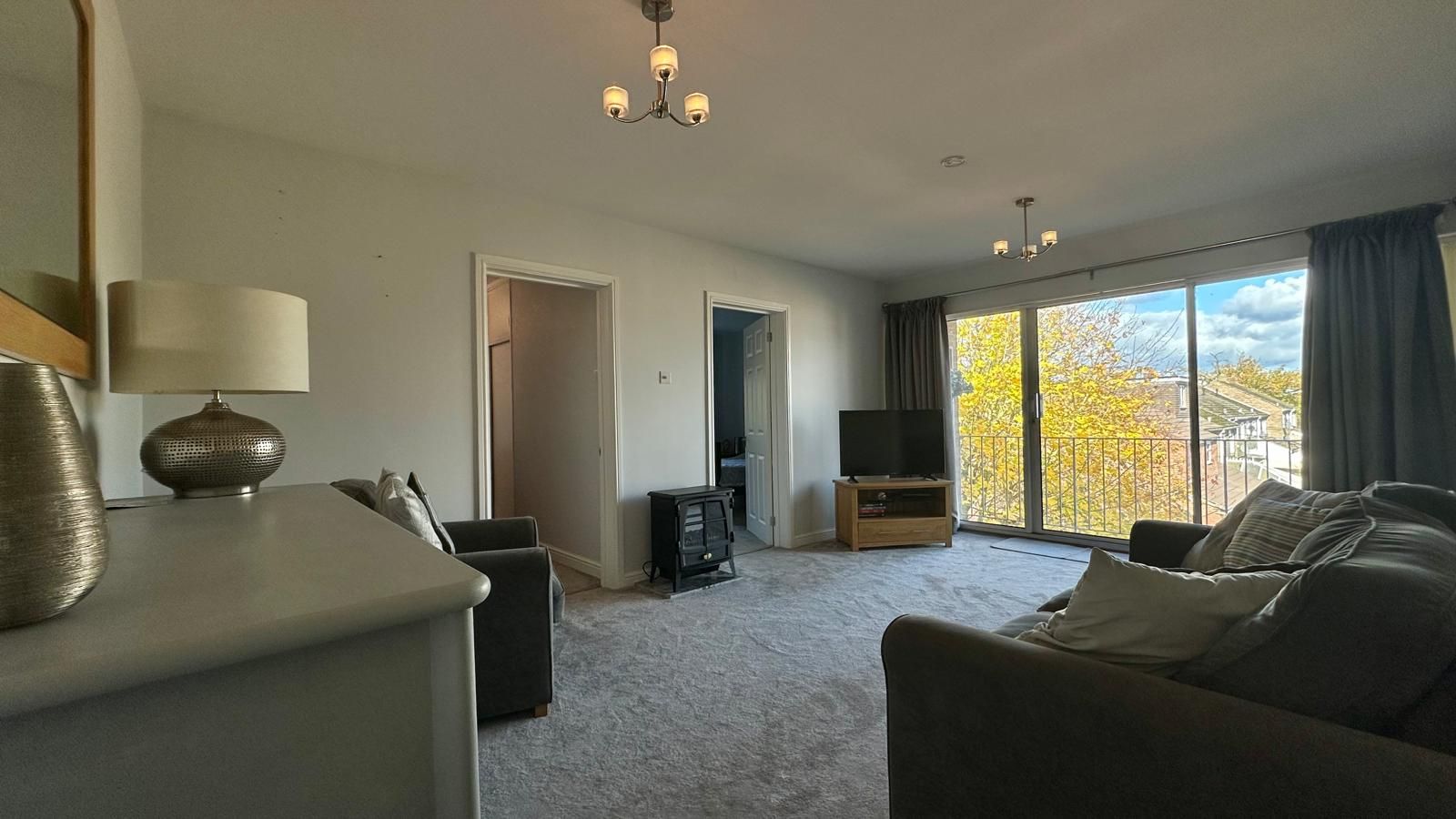 2 bedroom apartment flat/apartment SSTC in Coventry - Photograph 7.