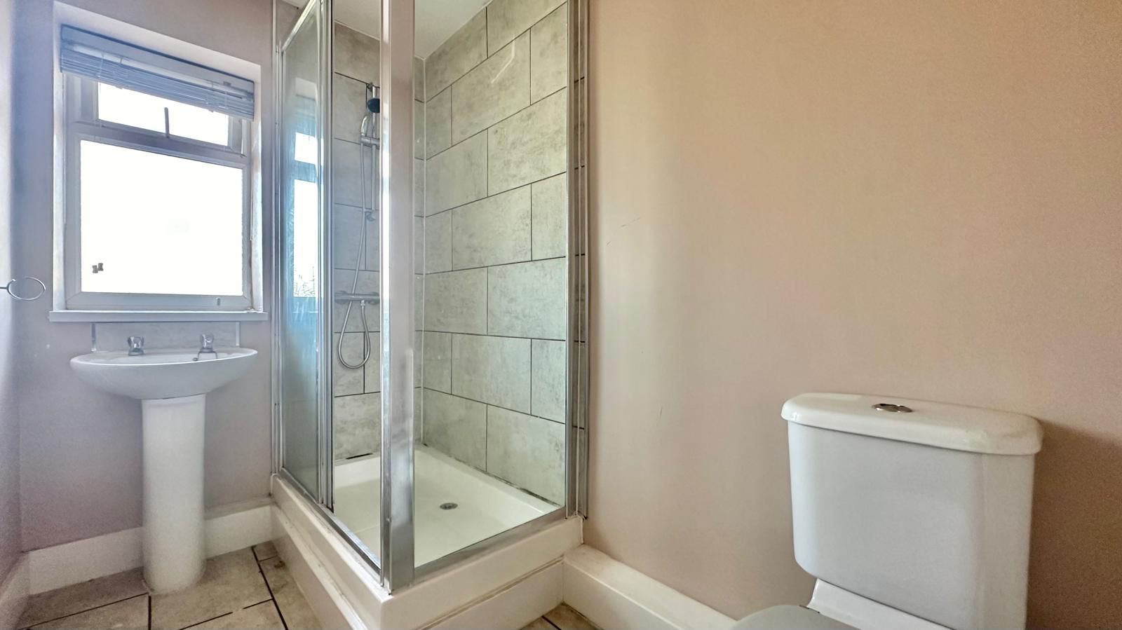 3 bedroom semi-detached house For Sale in Coventry - Photograph 18.