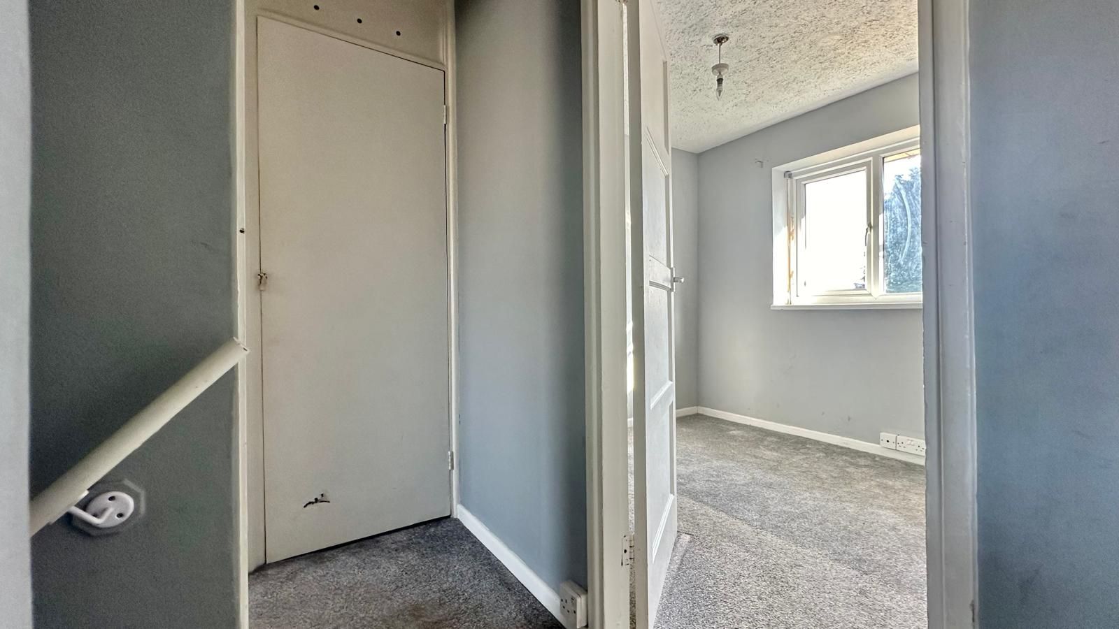 3 bedroom semi-detached house For Sale in Coventry - Photograph 17.