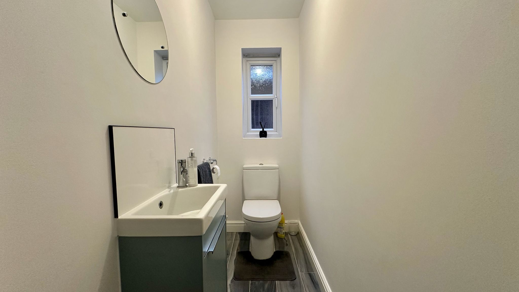 4 bedroom detached house For Sale in Coventry - Photograph 13.