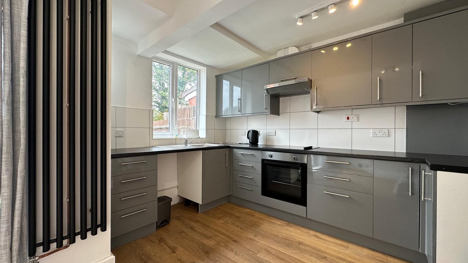 3 bedroom end terraced house SSTC in Coventry - Photograph 3.