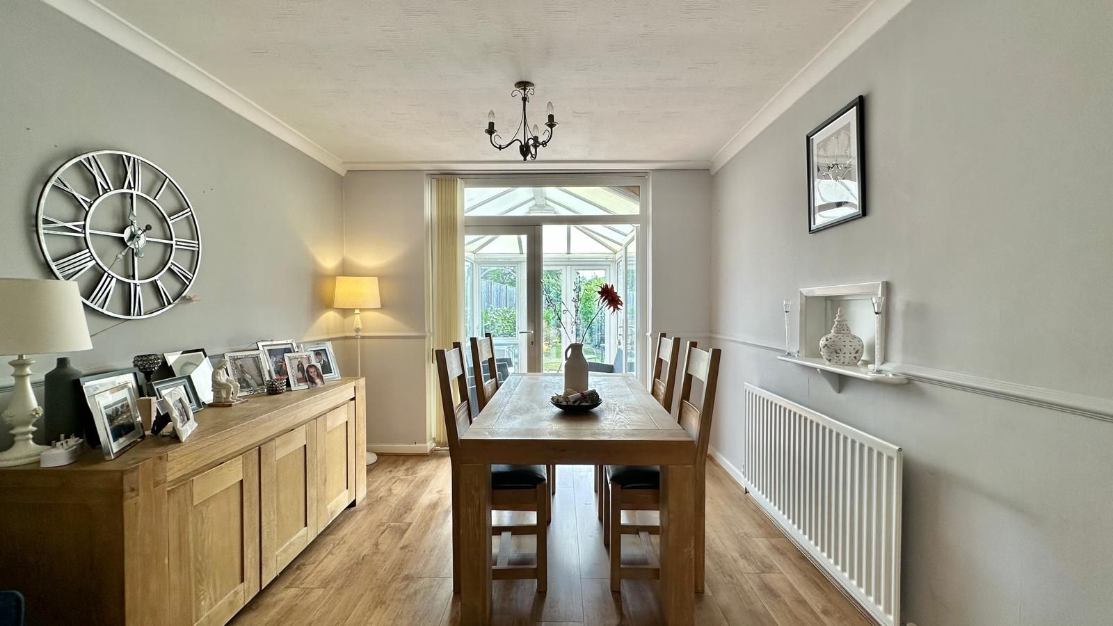 3 bedroom semi-detached house Sold in Coventry - Photograph 3.