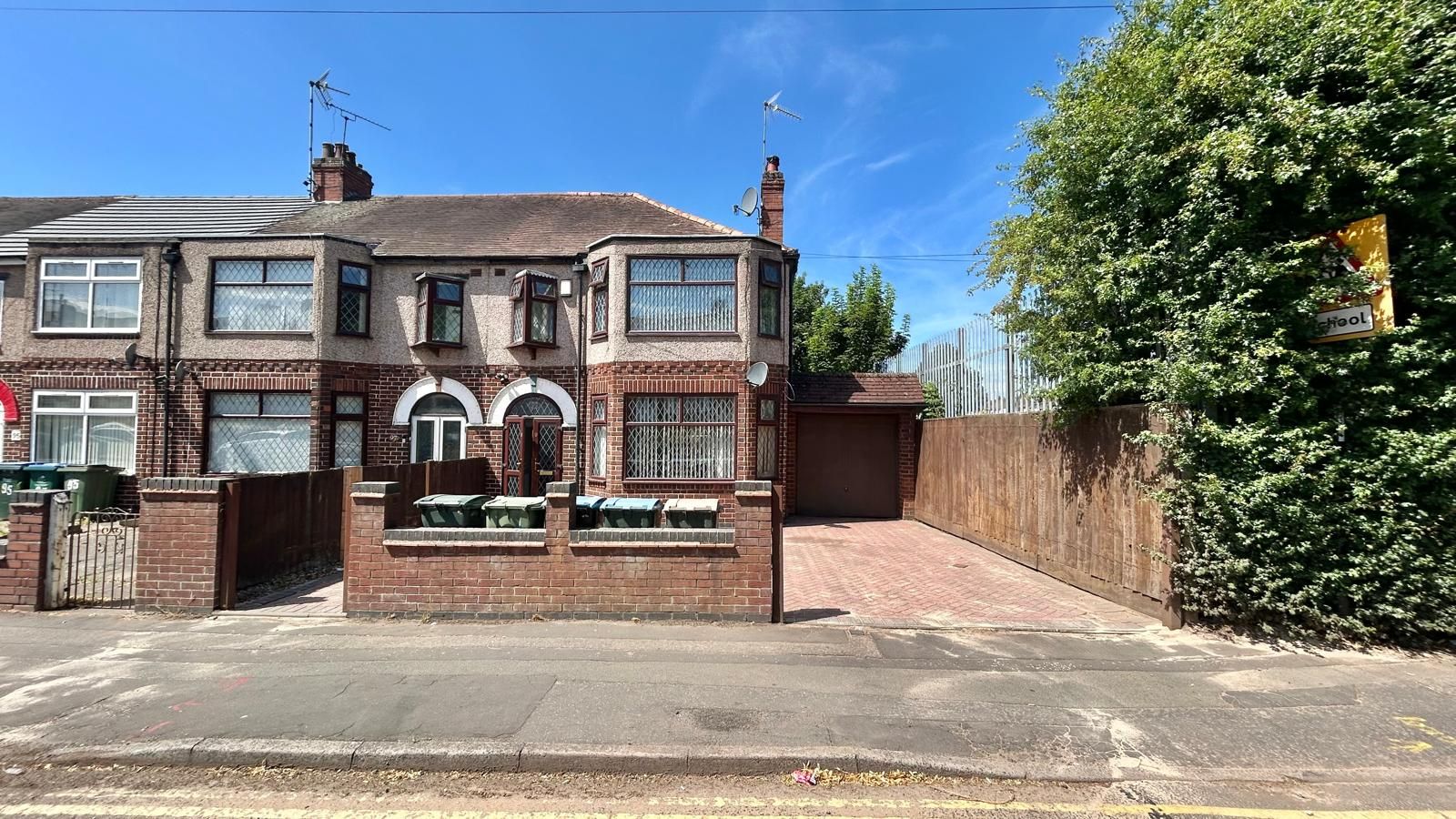 3 bedroom semi-detached house Sold in Coventry - Photograph 1.