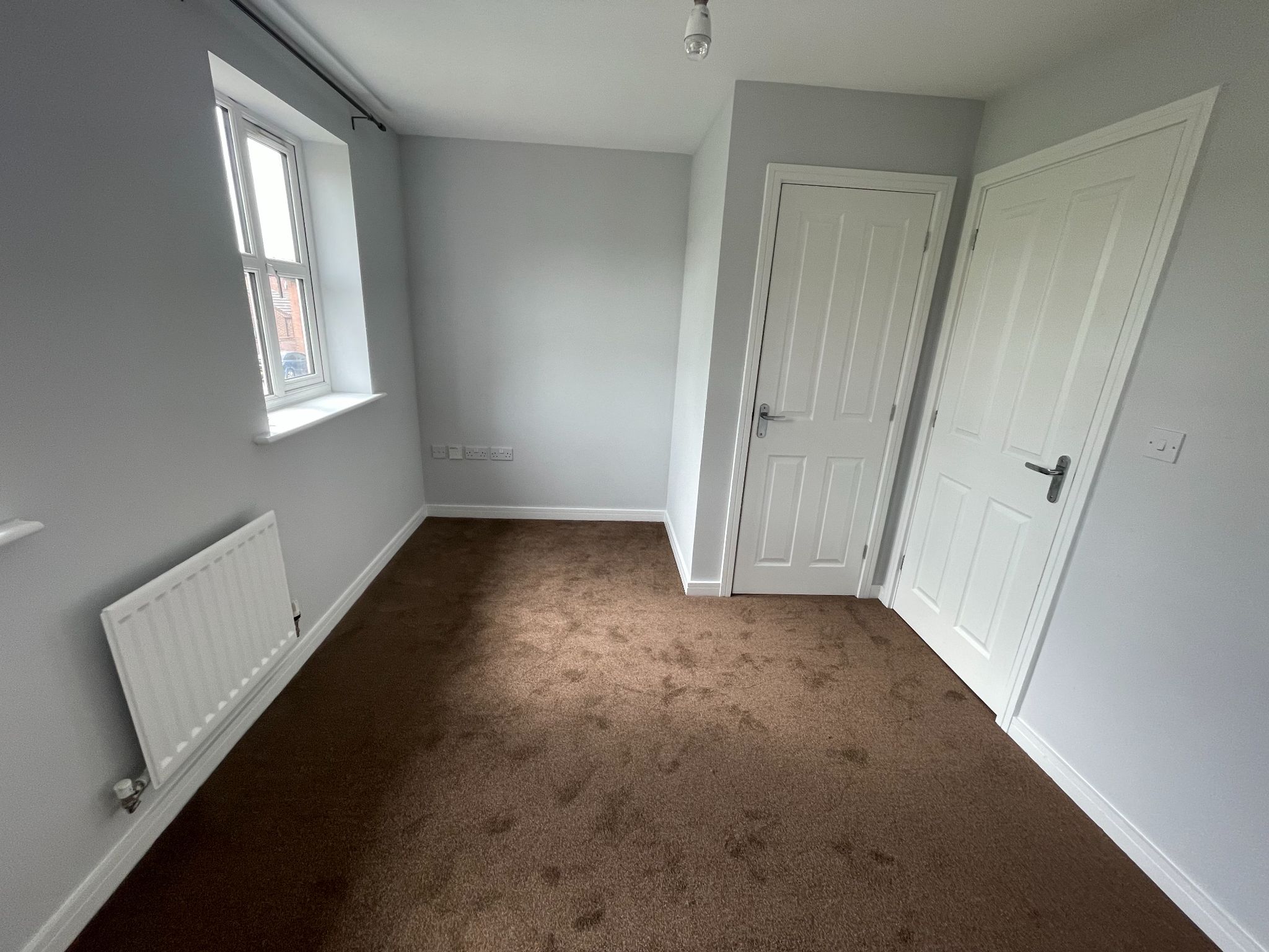 2 bedroom end terraced house Let in Coventry - Photograph 7.