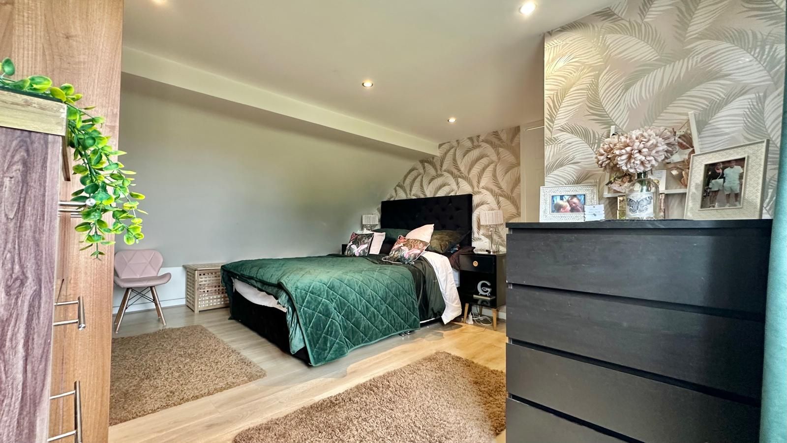 4 bedroom mid terraced house SSTC in Coventry - Photograph 19.