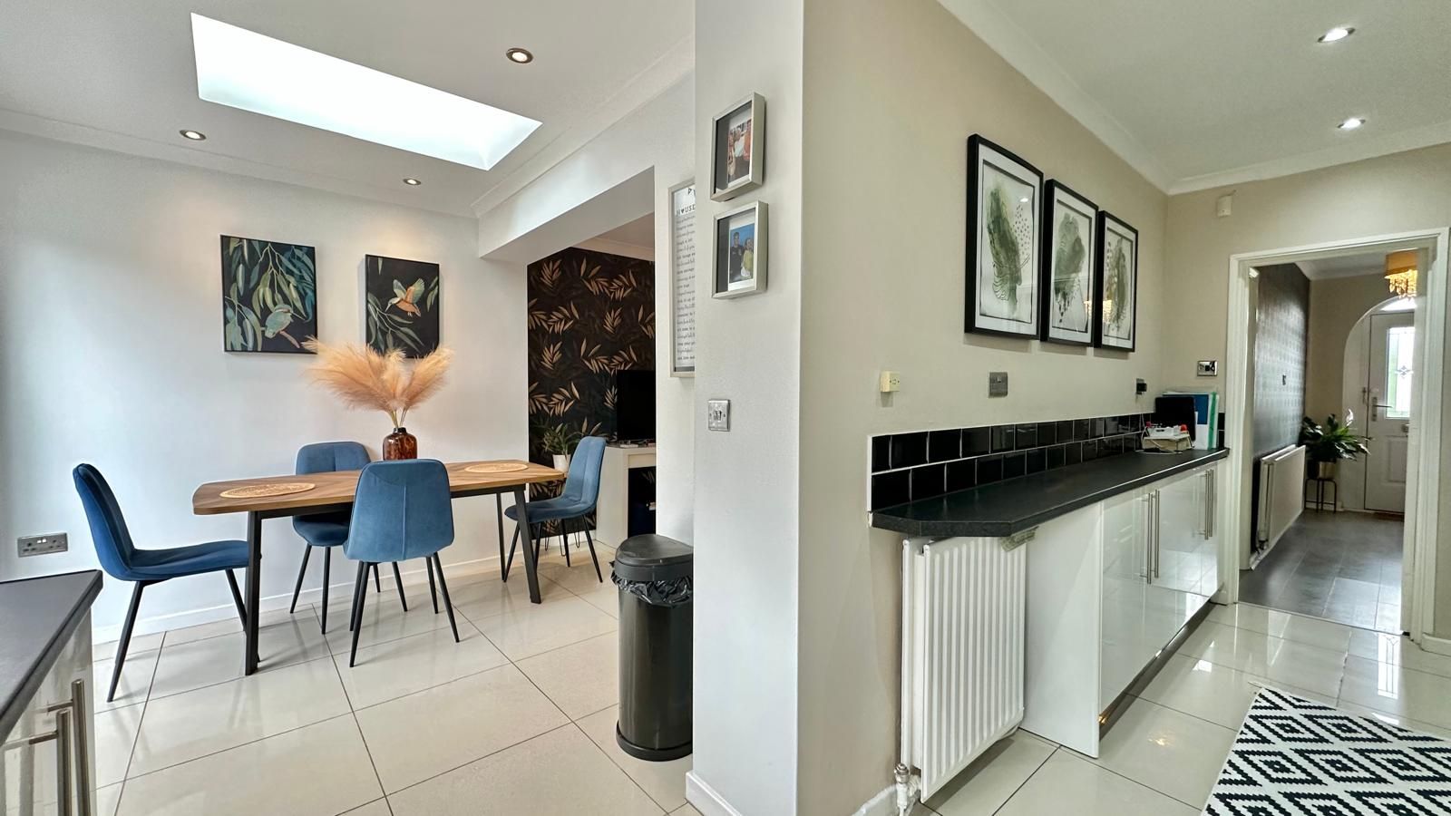 4 bedroom mid terraced house SSTC in Coventry - Photograph 5.