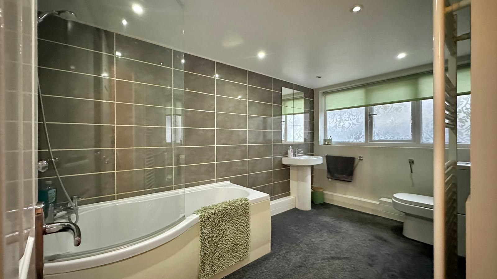 4 bedroom end terraced house SSTC in Coventry - Photograph 12.