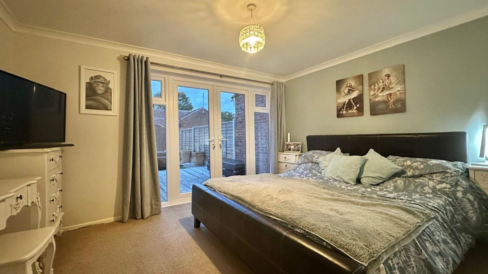 4 bedroom end terraced house SSTC in Coventry - Photograph 14.