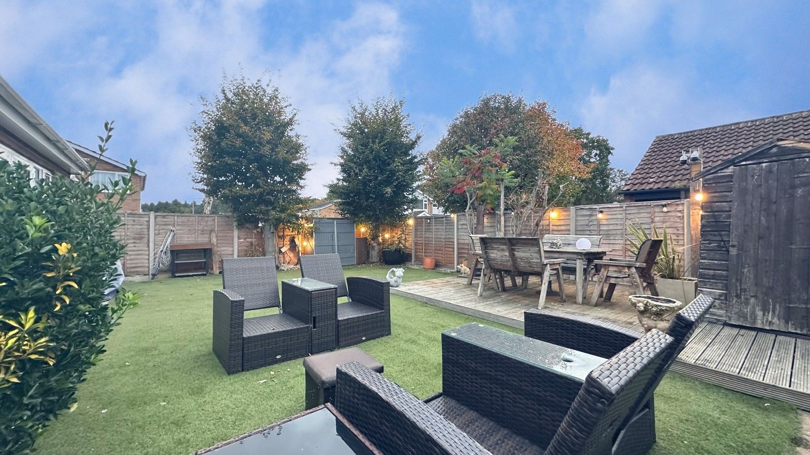 4 bedroom end terraced house For Sale in Coventry - Property photograph.