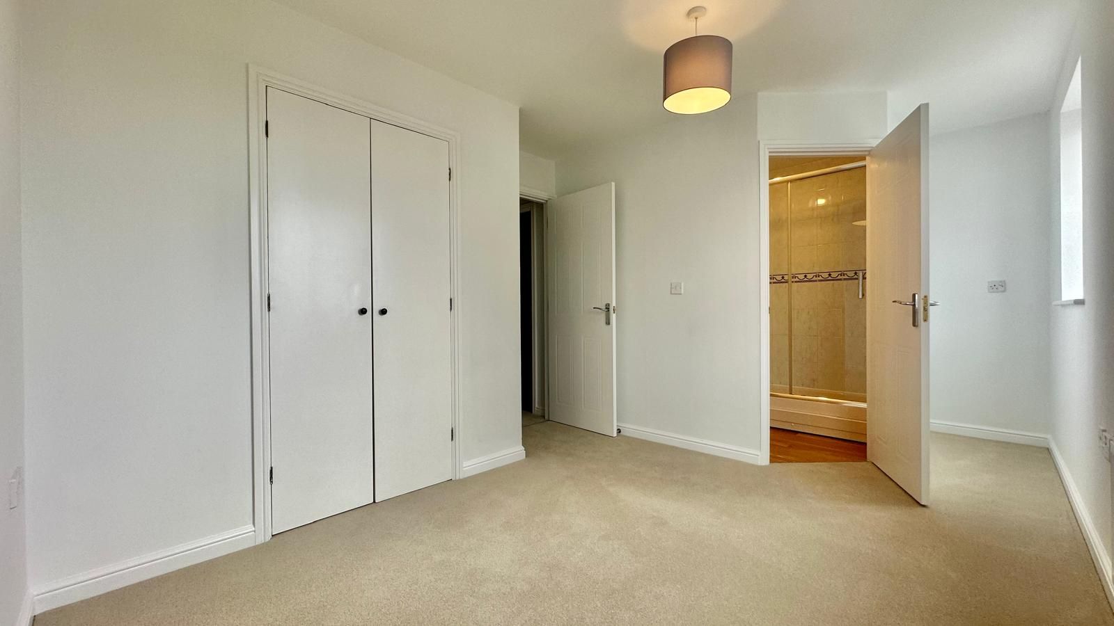3 bedroom end terraced house Sold in Coventry - Photograph 16.