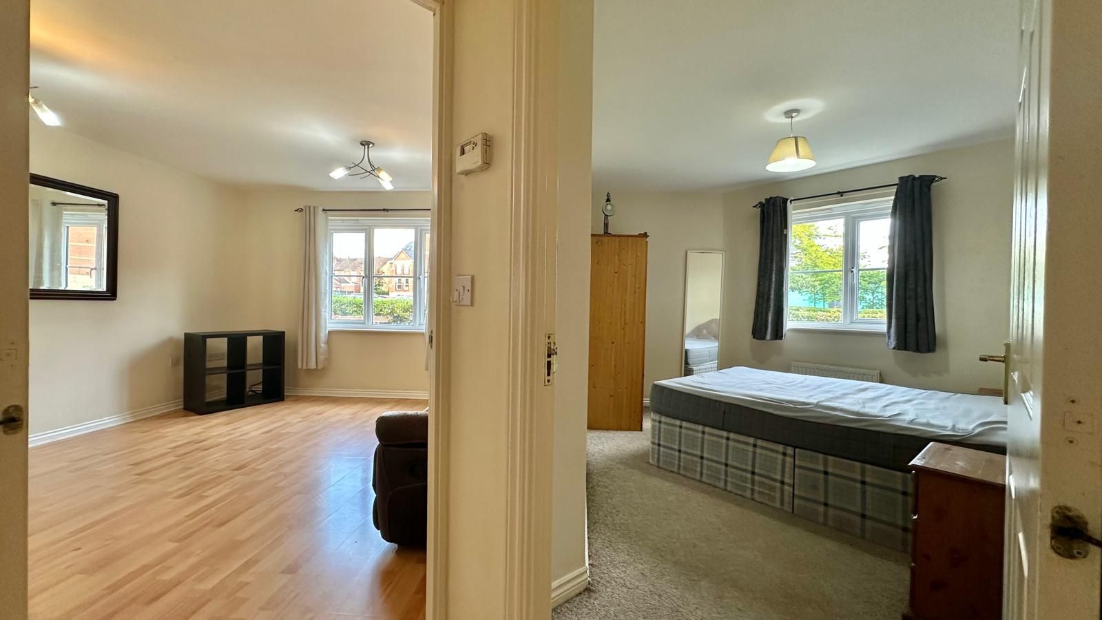 2 bedroom apartment flat/apartment SSTC in Coventry - Photograph 7.