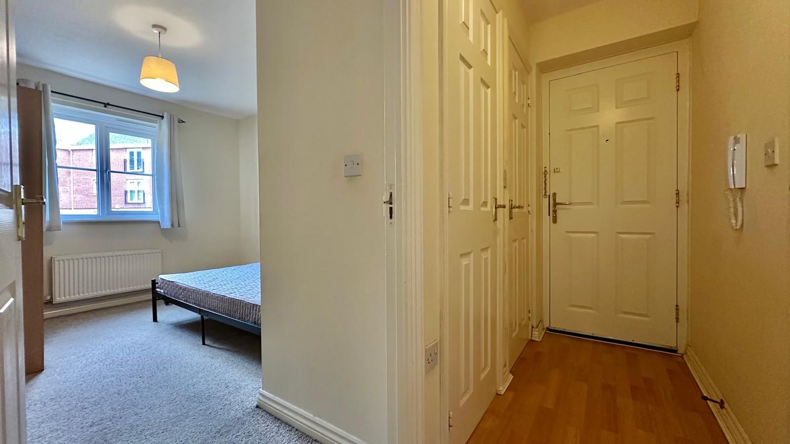 2 bedroom apartment flat/apartment SSTC in Coventry - Photograph 9.