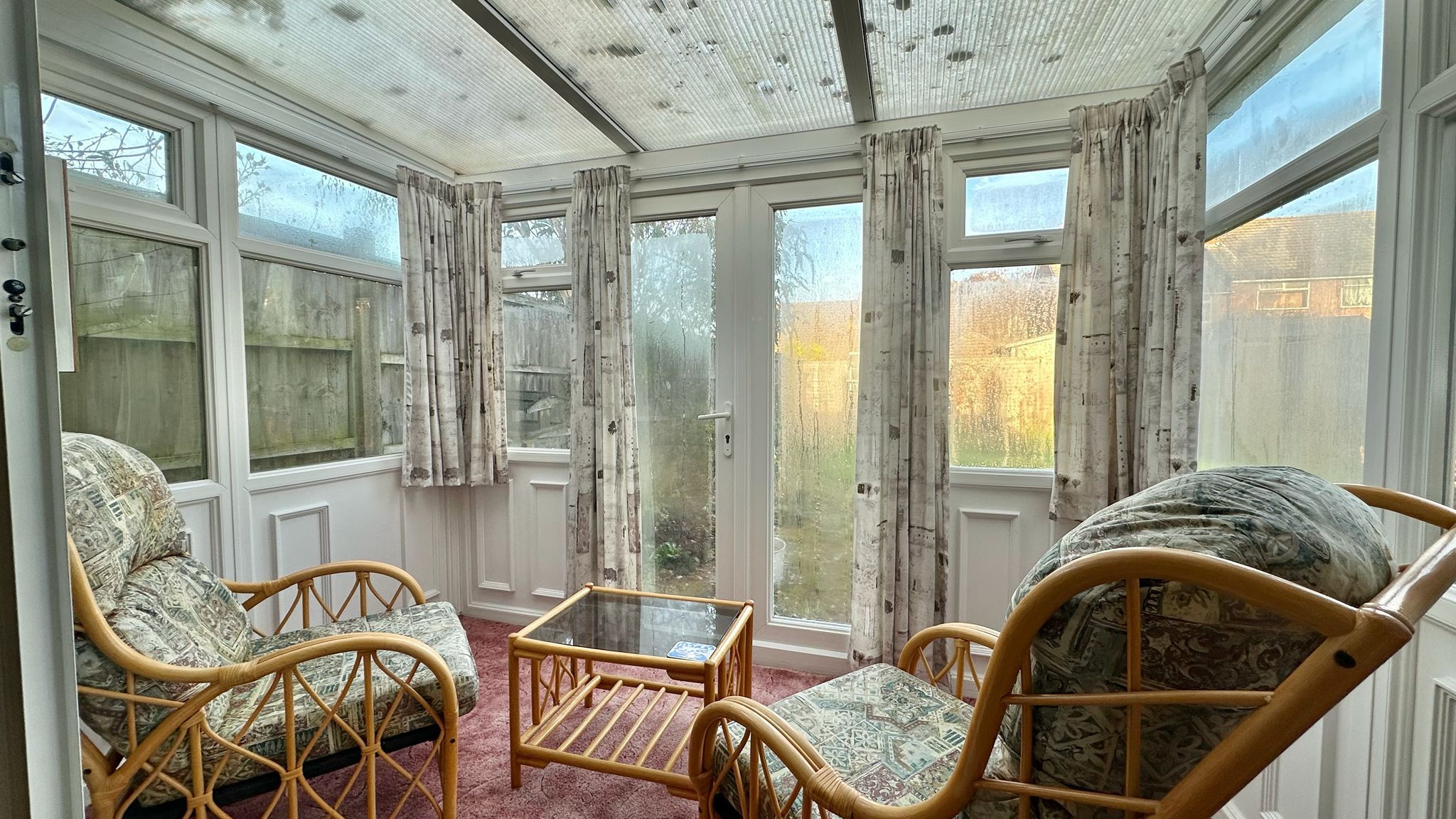 2 bedroom semi-detached bungalow For Sale in Coventry - Photograph 7.