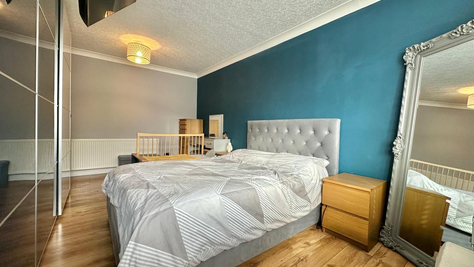 2 bedroom semi-detached bungalow For Sale in Coventry - Photograph 12.