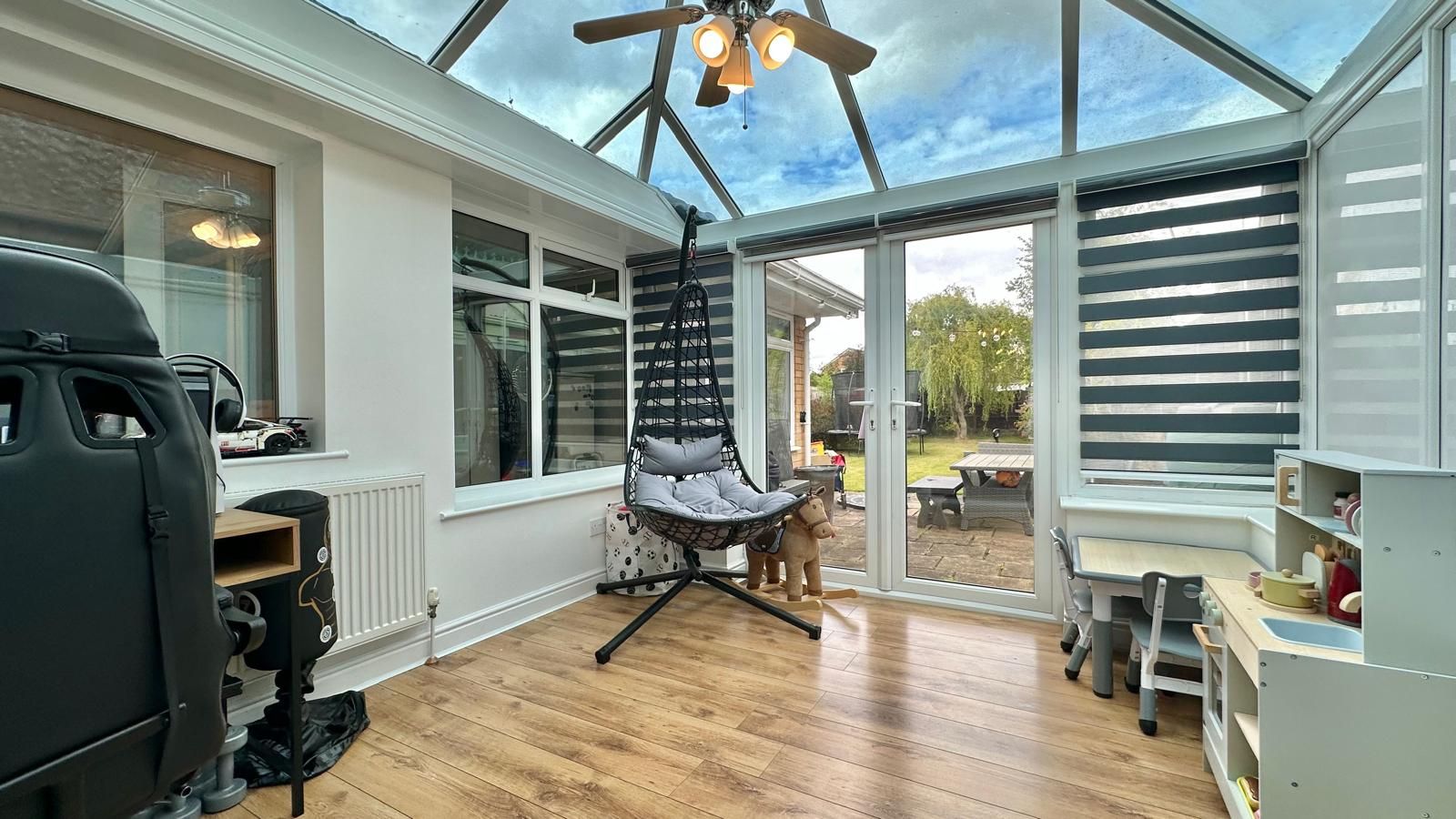 2 bedroom semi-detached bungalow For Sale in Coventry - Photograph 10.