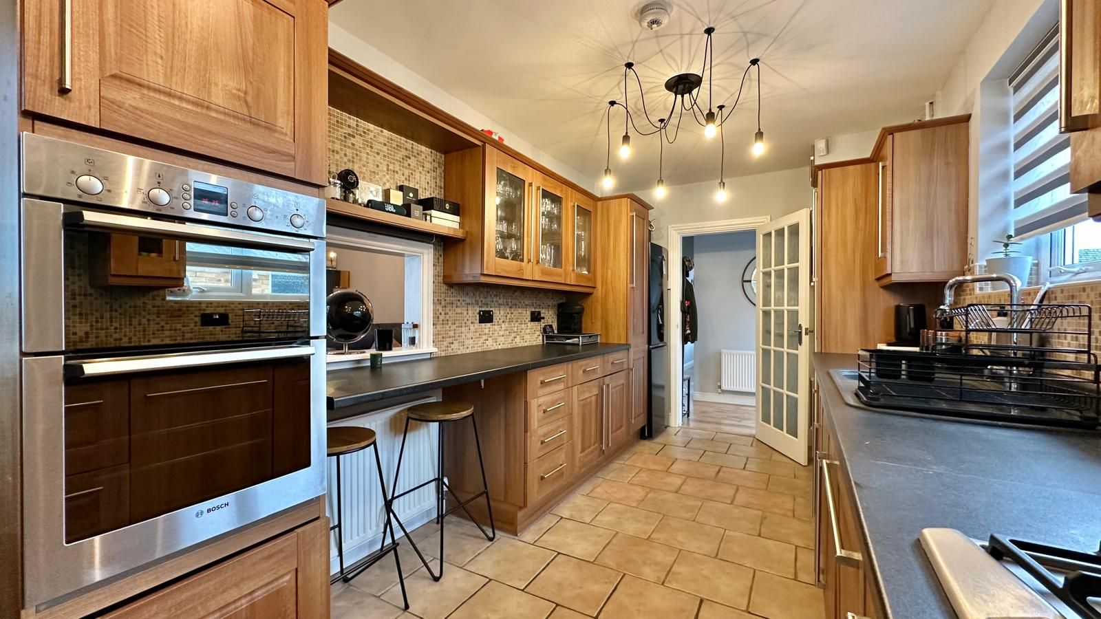 2 bedroom semi-detached bungalow For Sale in Coventry - Property photograph.