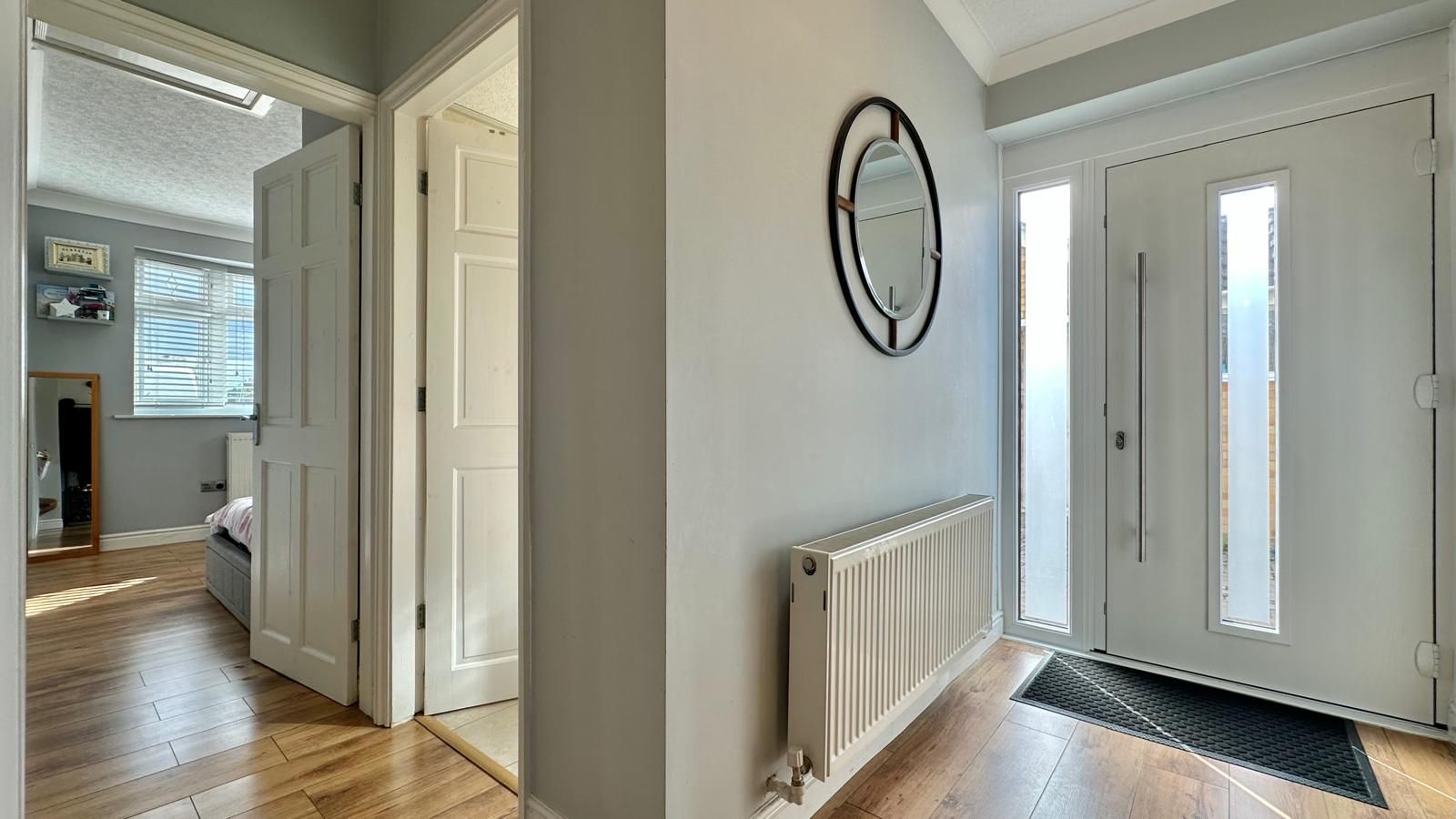 2 bedroom semi-detached bungalow For Sale in Coventry - Photograph 10.