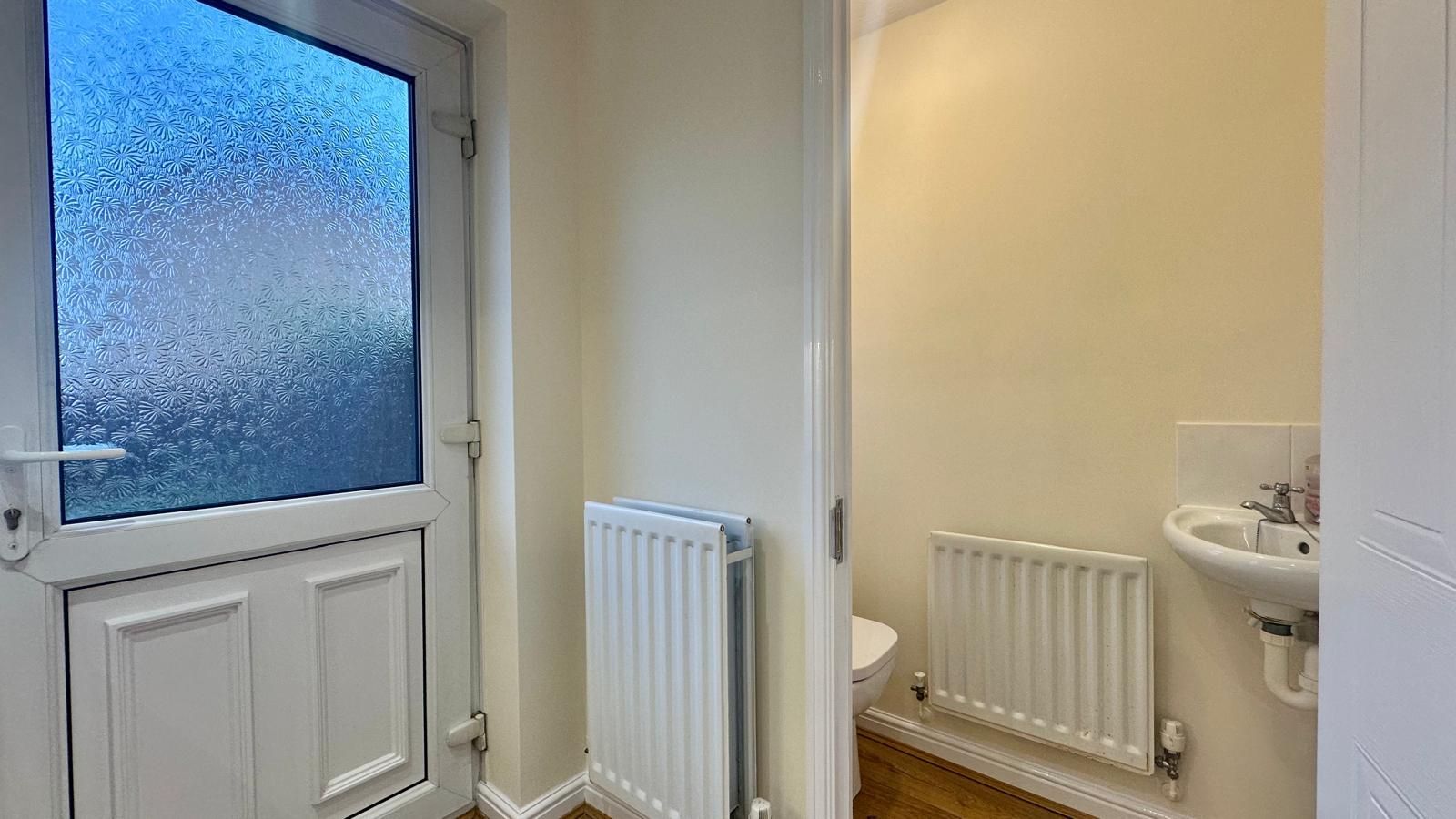 3 bedroom end terraced house Sold in Coventry - Photograph 9.