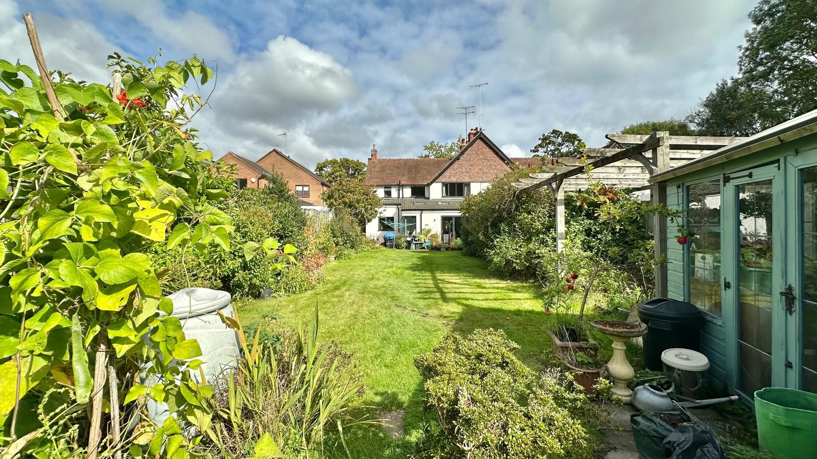 4 bedroom semi-detached house SSTC in Coventry - Photograph 28.