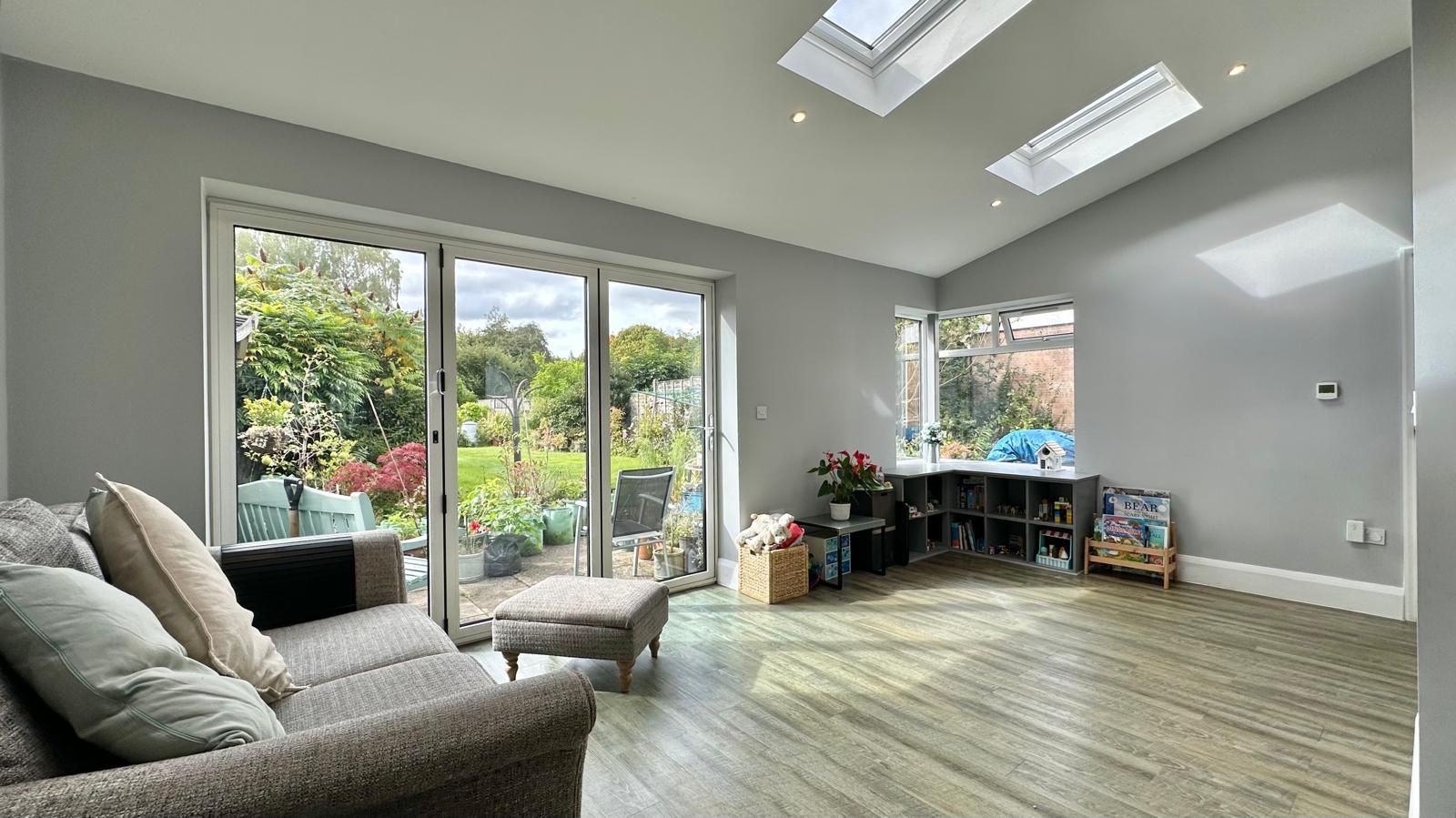 4 bedroom semi-detached house SSTC in Coventry - Photograph 8.