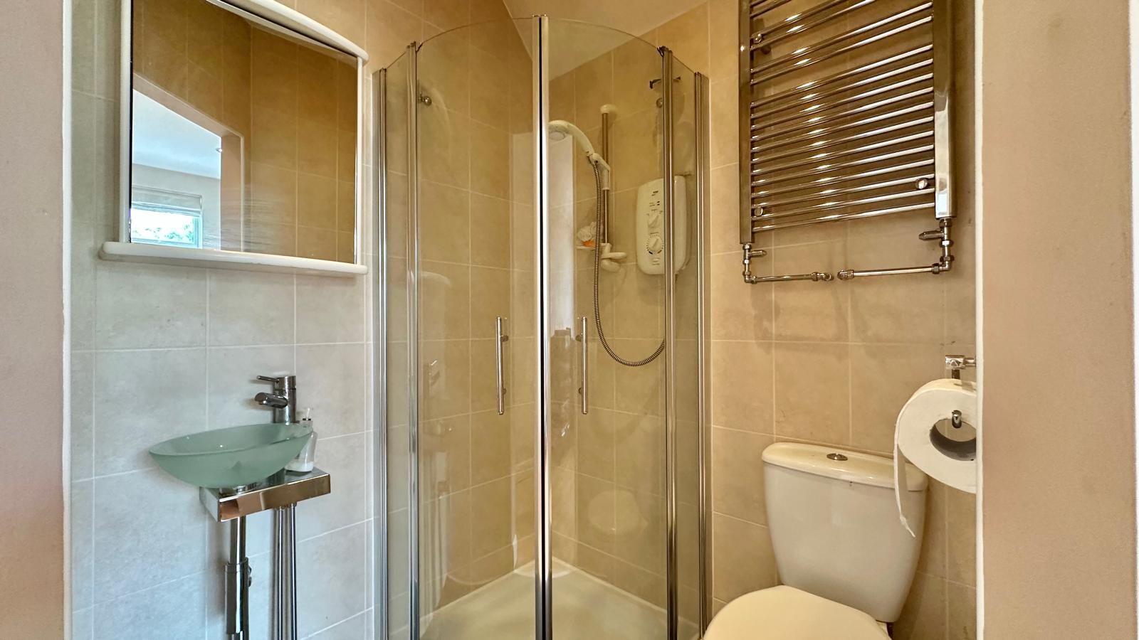 4 bedroom semi-detached house SSTC in Coventry - Photograph 21.