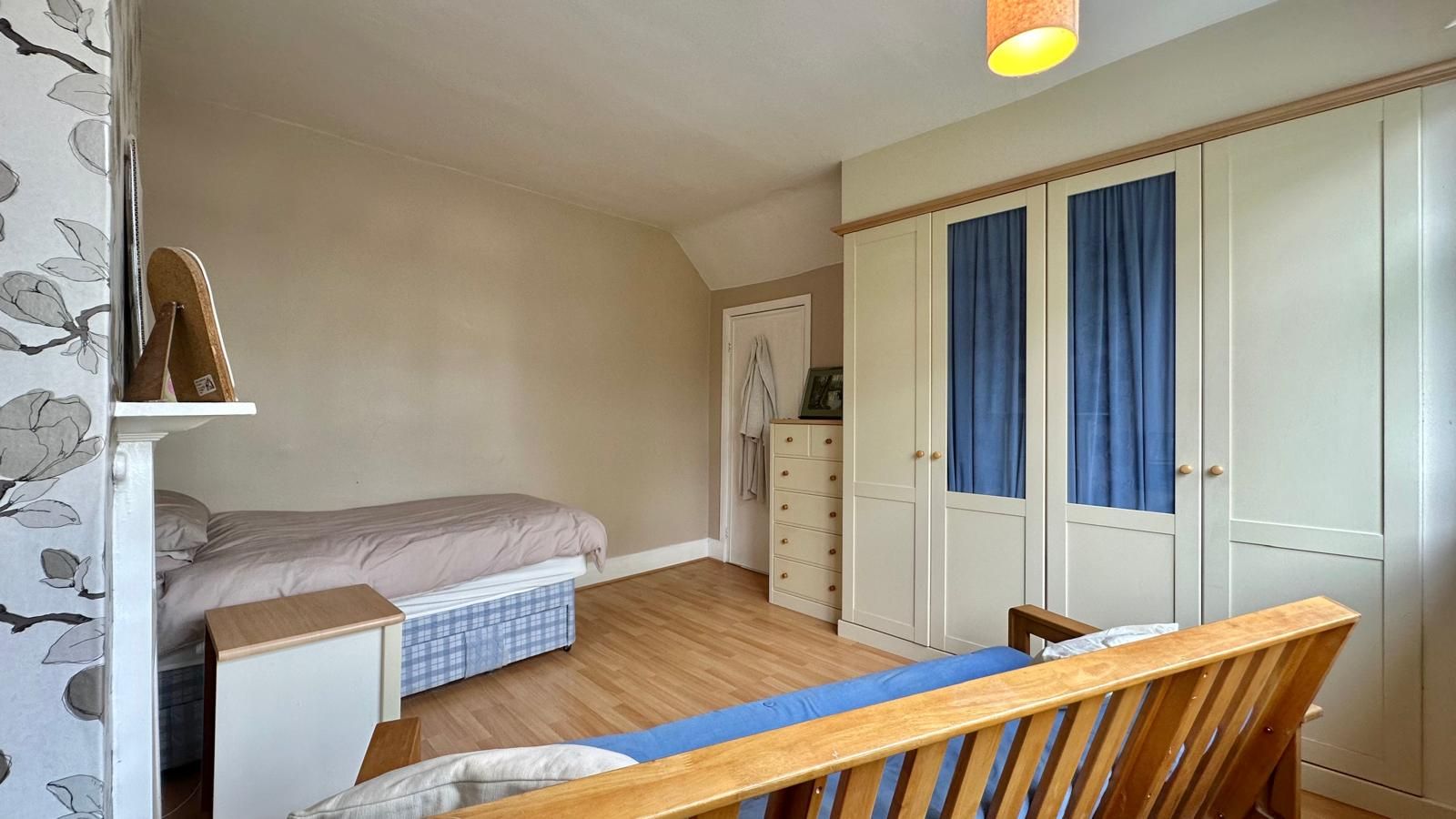 4 bedroom semi-detached house SSTC in Coventry - Photograph 19.