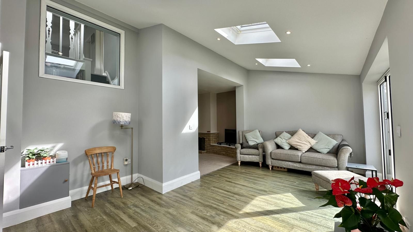 4 bedroom semi-detached house SSTC in Coventry - Photograph 5.