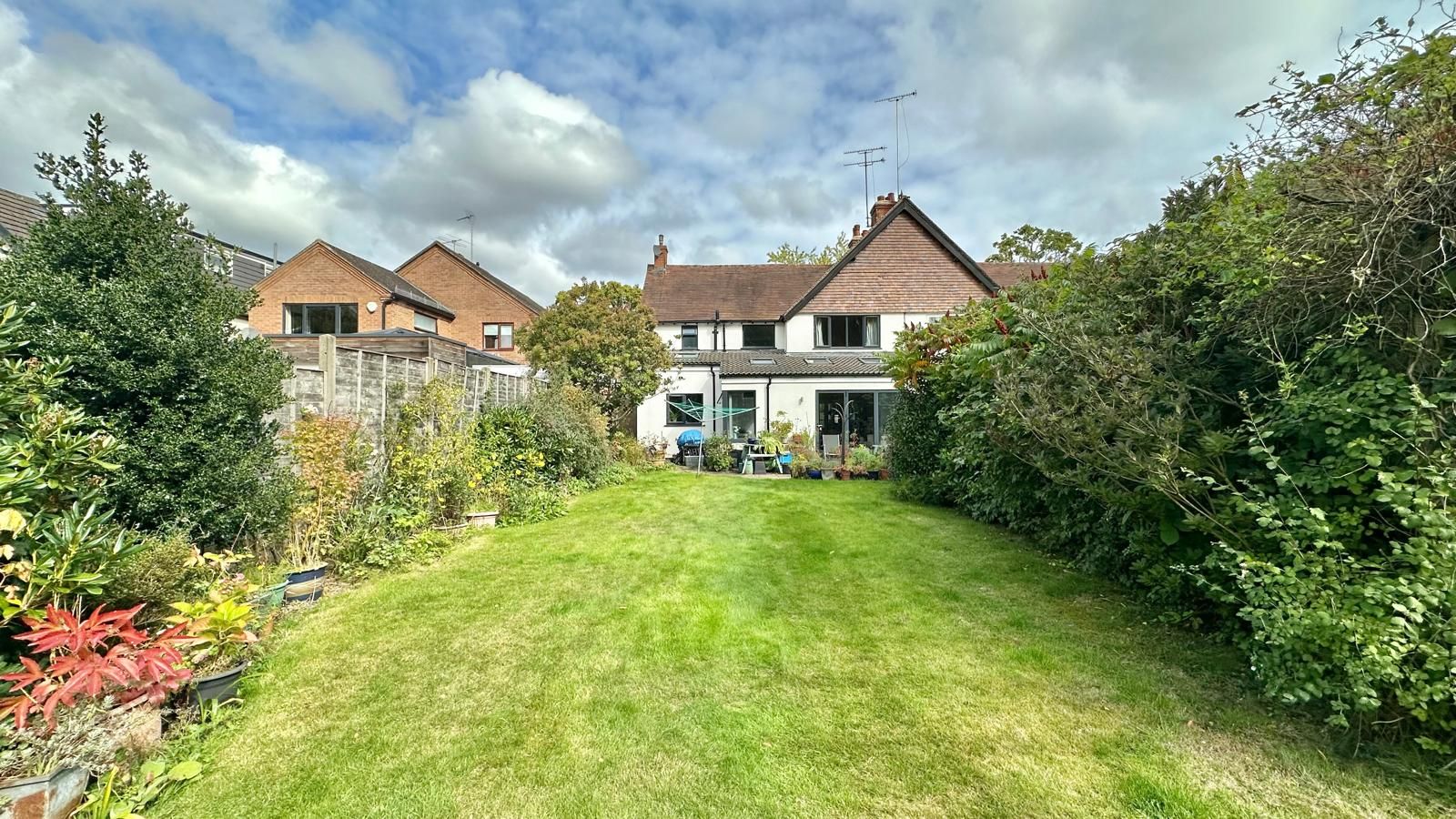 4 bedroom semi-detached house SSTC in Coventry - Photograph 29.