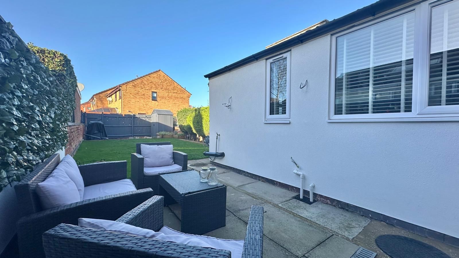 3 bedroom mid terraced house Sold in Coventry - Photograph 24.