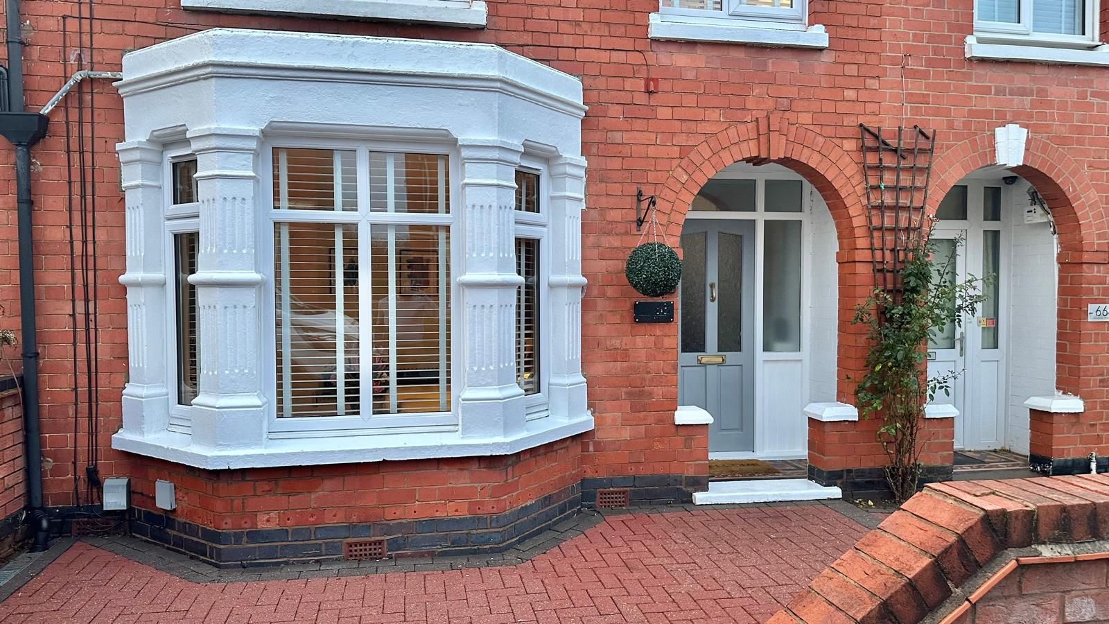 3 bedroom mid terraced house Sold in Coventry - Photograph 26.