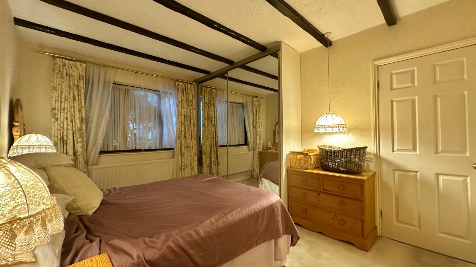 3 bedroom detached bungalow SSTC in Coventry - Photograph 15.