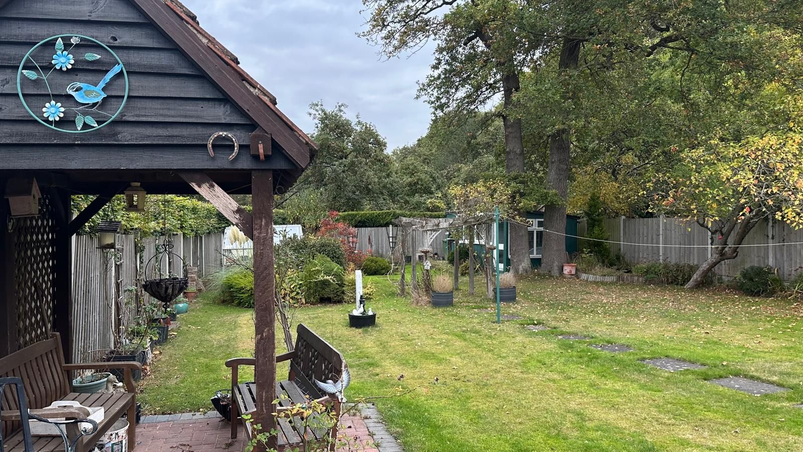 3 bedroom detached bungalow SSTC in Coventry - Photograph 22.